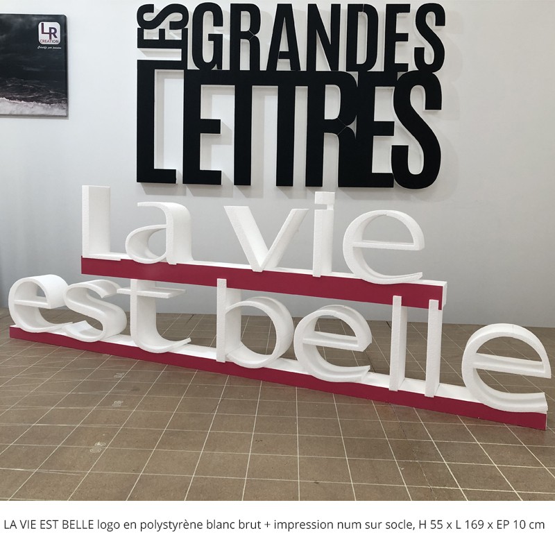 logo la vie est belle