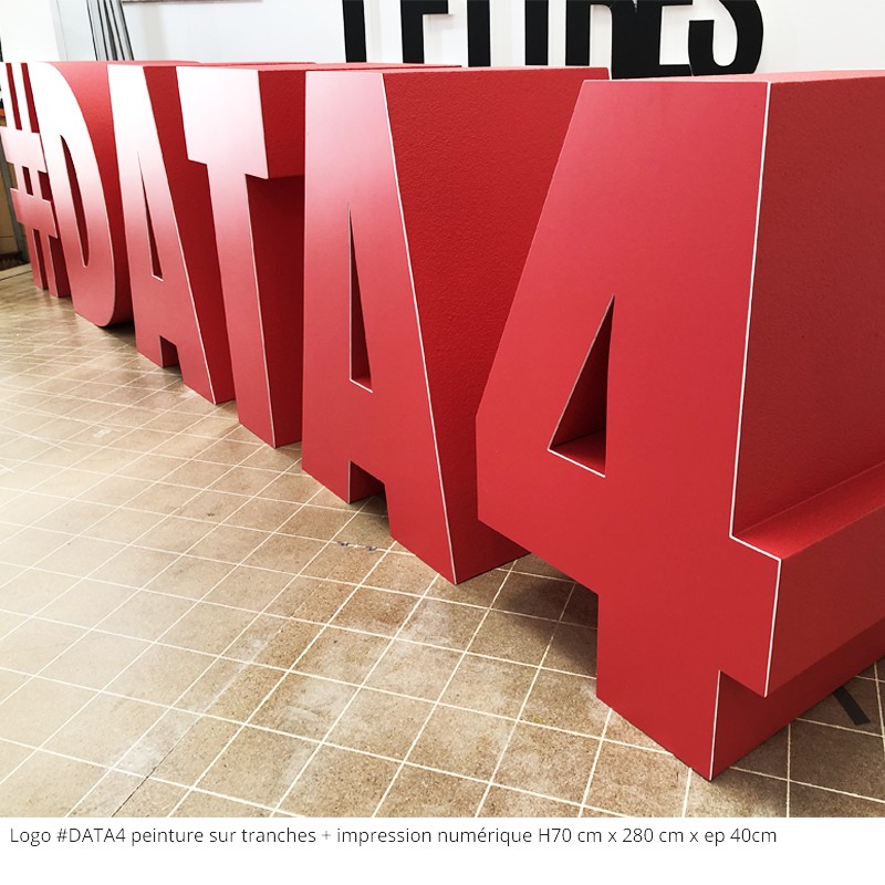 logo #data4 peinture + impression numérique rouge charte graphique respectée