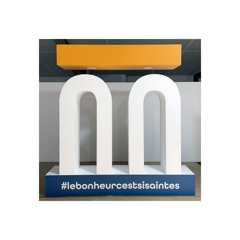 Logo géant en polystyrène pour la ville de Saintes
